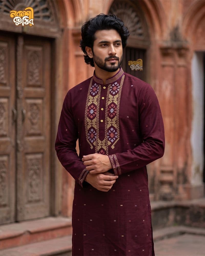 প্রিমিয়াম জামদানি পাঞ্জাবি — মেরুন (ক্লাসিক) — গ্যালারি ছবি